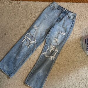 Pacsun distressed 90s boyfriend Jeans